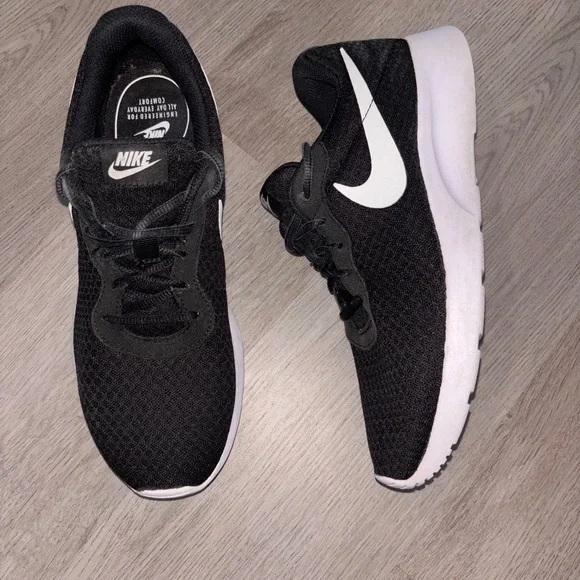 Nike | Shoes | Nike Monochrome Athletic Shoes | Poshmark display picture 1
